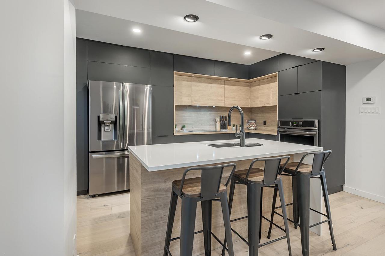 Free Parking Prime Location New Modern Condo Brossard Exterior photo